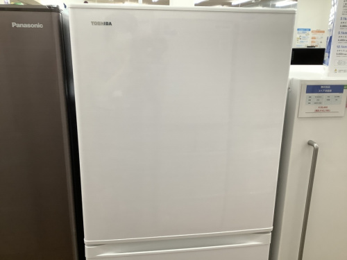 冷蔵庫の3ドア冷蔵庫
