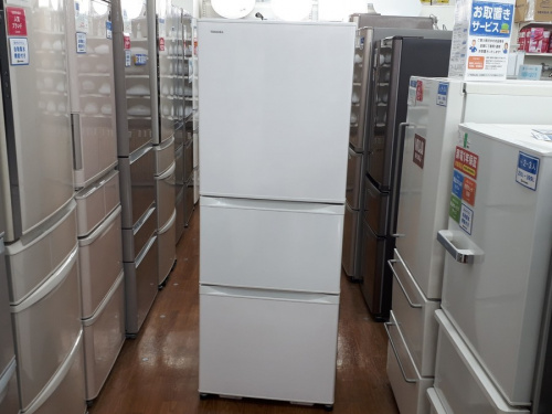 キッチン家電の冷蔵庫
