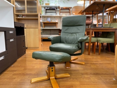 家具のイス　リクライニングチェアー