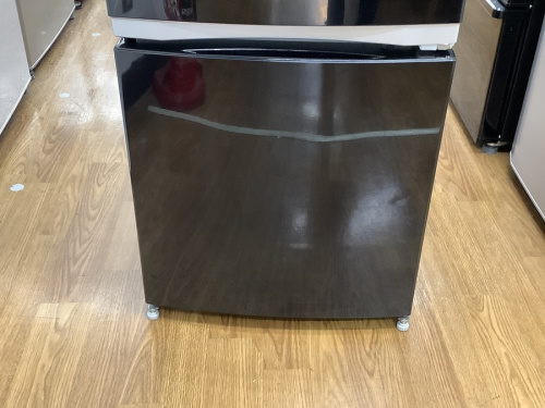 2ドア冷蔵庫のTOSHIBA 東芝