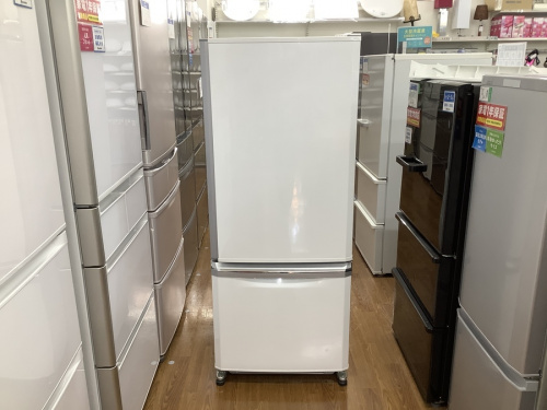 キッチン家電の冷蔵庫
