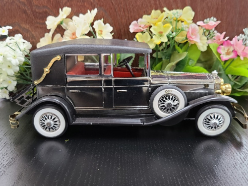 モデルカーのLINCOLN 1928