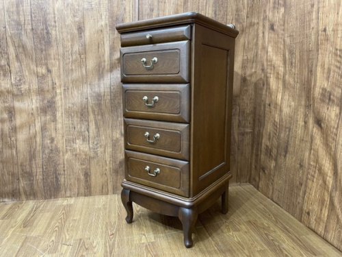 家具のチェスト