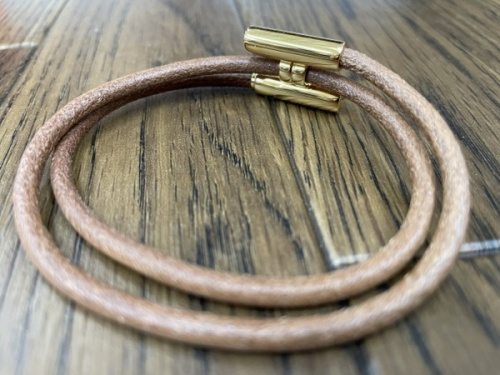HERMES エルメスのブレスレット レザー
