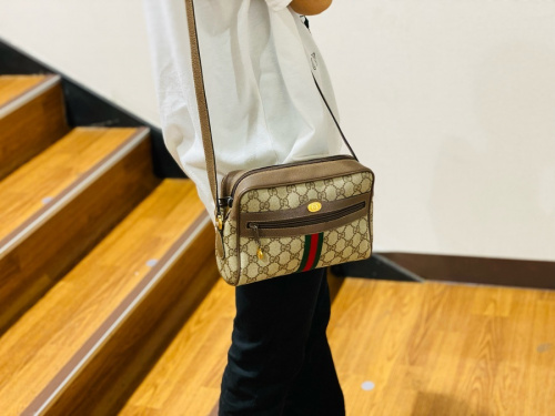シェリーラインのGUCCI