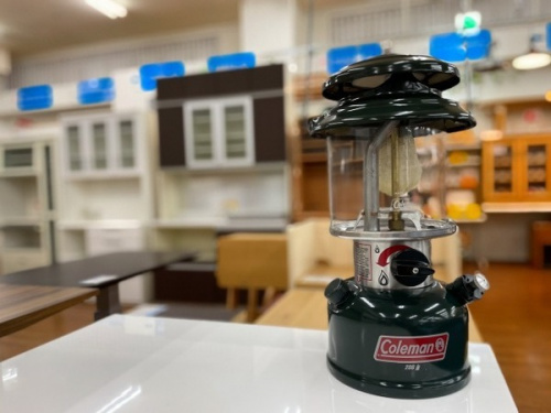 アウトドア用品のColeman