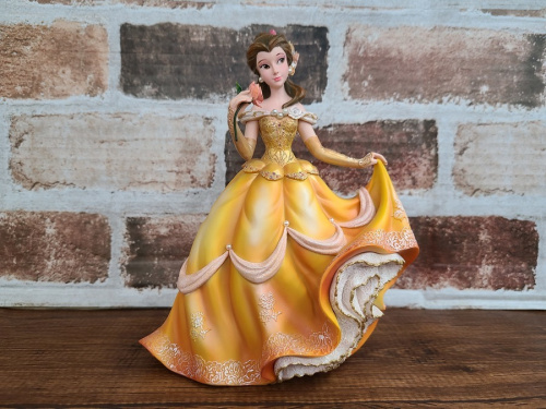 インテリア小物のショーケースコレクション