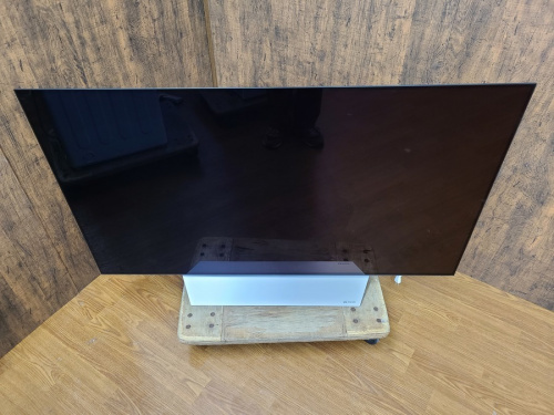 液晶テレビの有機ELテレビ