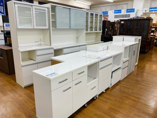 生活家具のキッチンボード