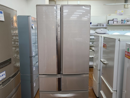 冷蔵庫の6ドア冷蔵庫