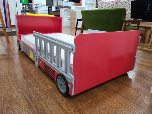 ベッドの子供用ベッド