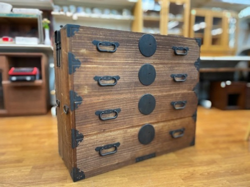 収納家具のタンス