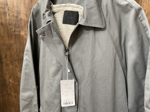 ビッグシルエットコートのKBF