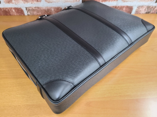 3人掛けソファーのLOUIS VUITTON