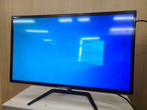 パソコンの液晶モニター