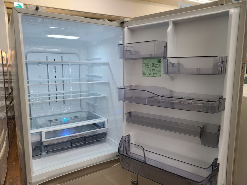 5ドア冷蔵庫のTOSHIBA