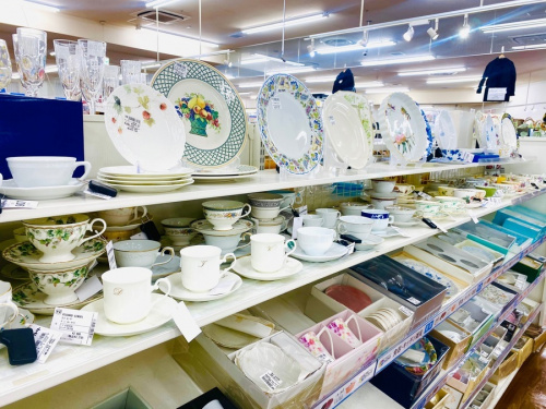 食器の贈答品