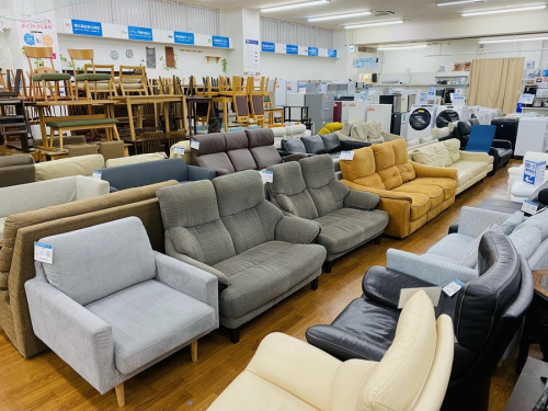 家具のソファー