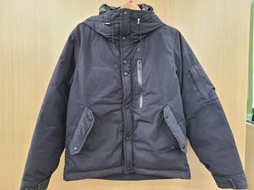 ジャケットのダウンジャケット