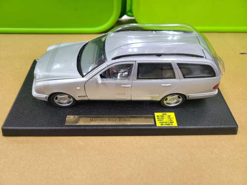 ミニカーのモデルカー