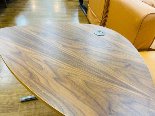 テーブルのACTUS