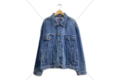 レディースファッションの夏　洋服