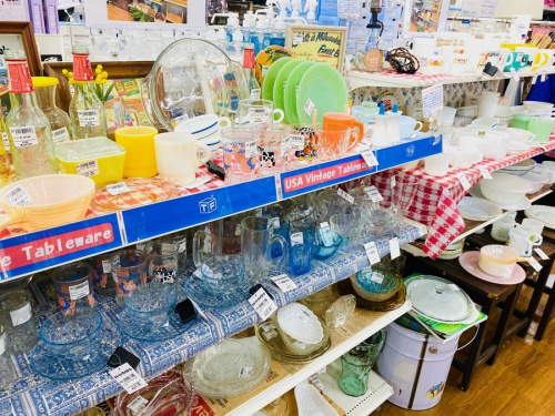 遺品整理のレトロ雑貨