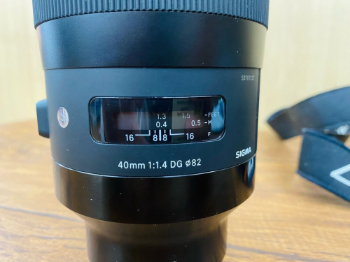 単焦点レンズのSONY