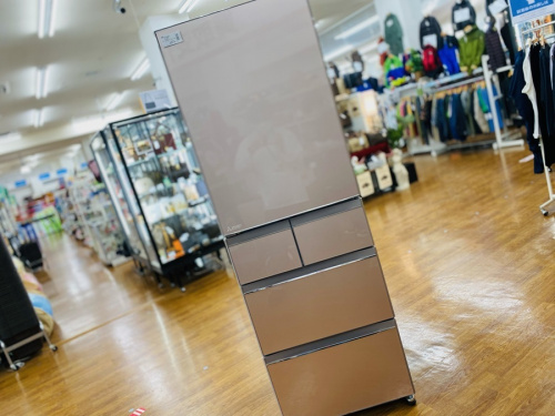 キッチン家電の冷蔵庫