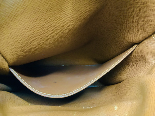 モノグラムのアマゾン