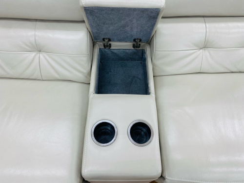 電動リクライニングソファーの大塚家具(IDC)