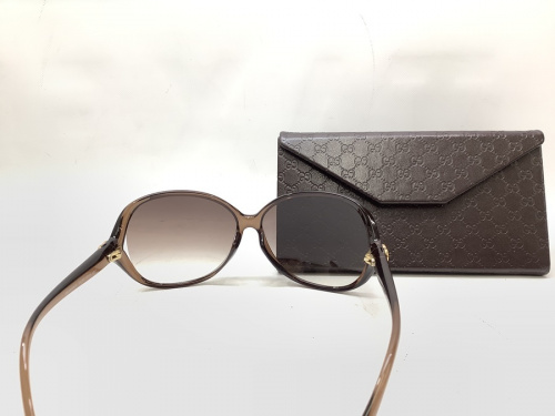サングラスのGUCCI