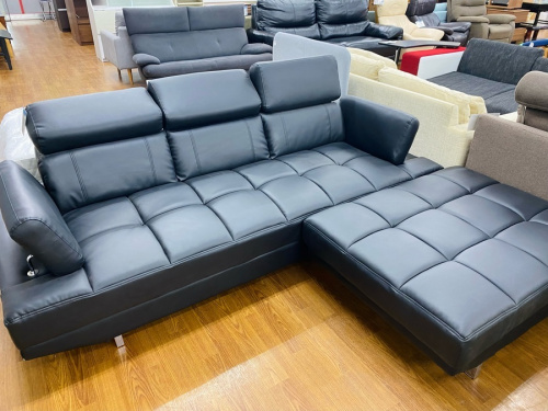 3人掛けソファーのオットマン