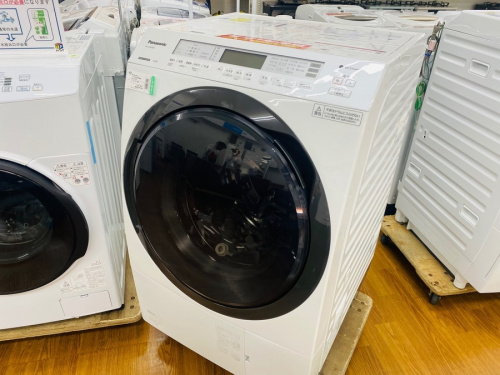家電のドラム式洗濯乾燥機