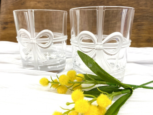 テーブルウェアのガラス