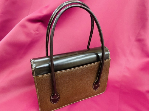 オールドブランドのBURBERRY