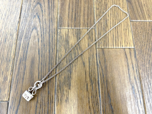 HERMESのバックモチーフ