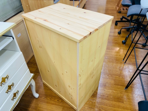 4段チェストのパイン材