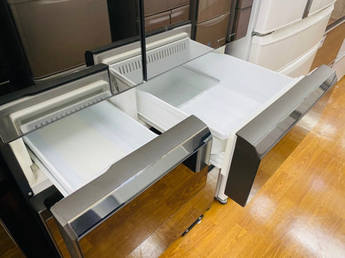 6ドア冷蔵庫のPanasonic