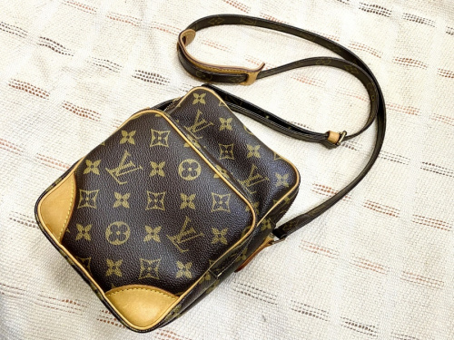 バッグ・財布のポーチ