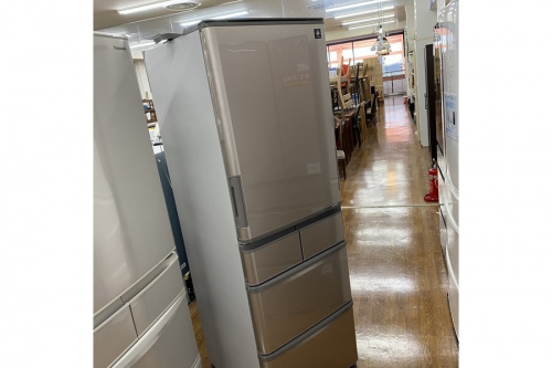 キッチン家電の冷蔵庫