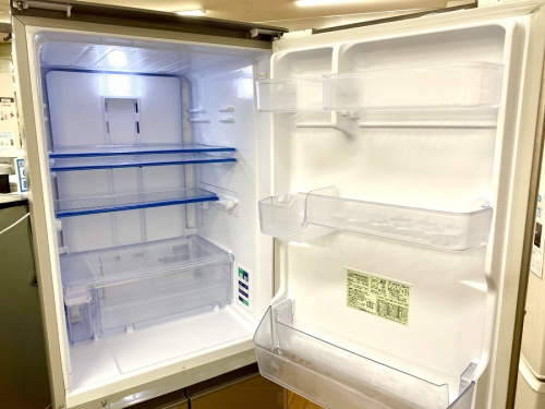 冷蔵庫の6ドア冷蔵庫