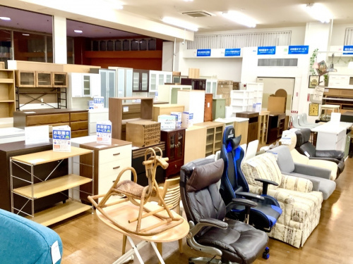 サカモトハウスの中古家具