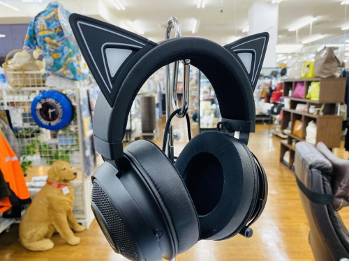 オーディオ機器のヘッドホン