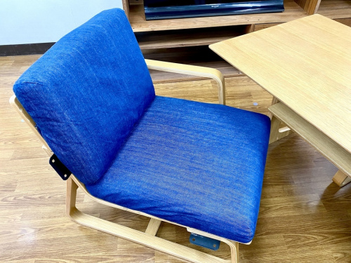 テーブルのソファーダイニングセット