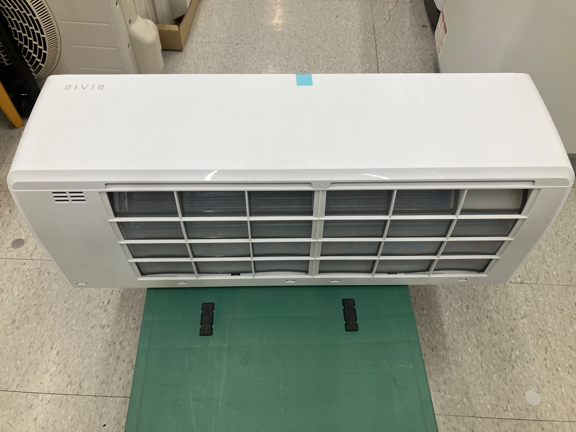 YAMADAの壁掛けエアコンが入荷しました！｜2025年12月15日｜リサイクル