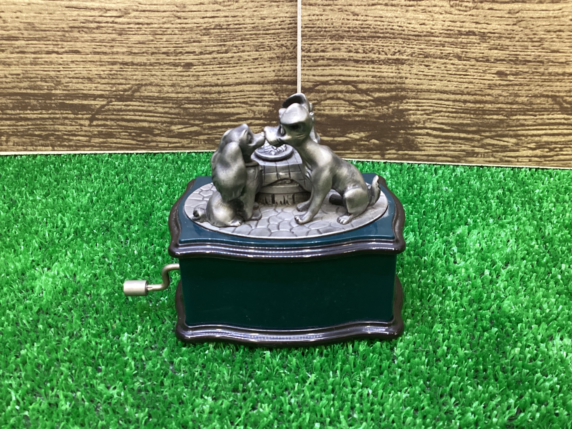わんわん物語 Lady and the TRAMP オルゴール 入荷いたしました