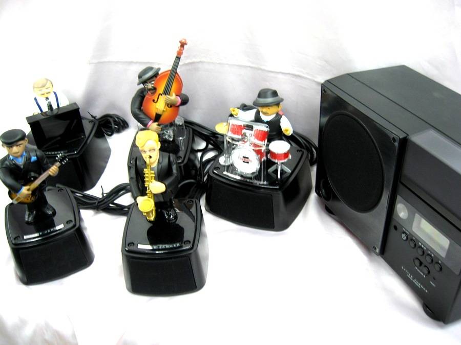 リトルジャマー 【動作確認済】　専用スピーカーシステム付き リアルな動きで演奏!?ミュージシャンロボット入荷しました!!【鶴ヶ島店