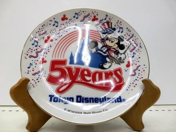 交渉可！レア⭐︎アメリカディズニーランド　記念プレート8枚セット アメリカディズニーランド 記念プレート8枚セット 2025年最新】Yahoo