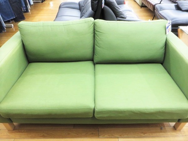 ナチュラルシンプル♪IKEAの2人掛けソファが入荷!!【鶴ヶ島店